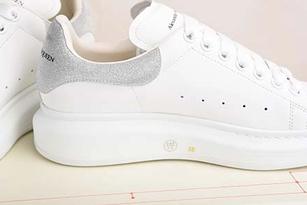 Designer inspired Breathable 576 ALEXANDER MCQUEEN SOLE SNEAKERS -462214-WHGP7-9374 GRAY