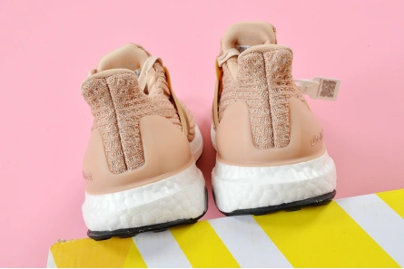 Clone Breathable 6117 ADIDAS ULTRA BOOST 4.0 LIMITED ASH PEARL  sneakers  BB6309