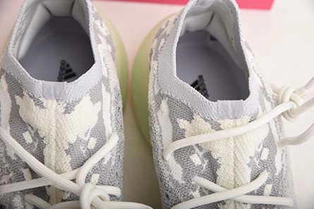 Non-authentic version Breathable 7591 ADIDAS YEEZY BOOST 350 V3 ALIEN FV3260