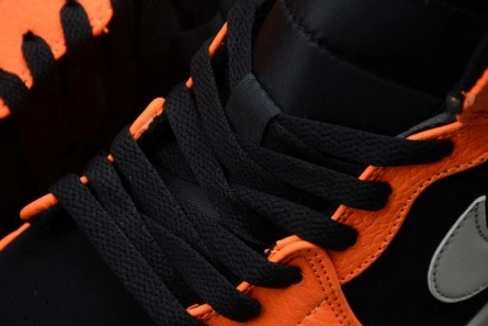 Master copy Breathable 8147 Air Jordan 1 Mid Black Orange 554724-062
