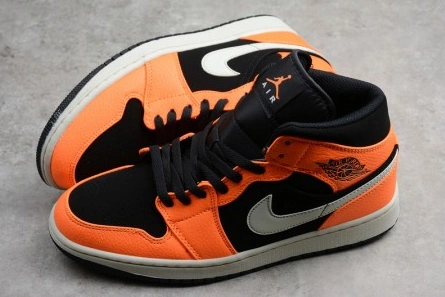 Master copy Breathable 8147 Air Jordan 1 Mid Black Orange 554724-062