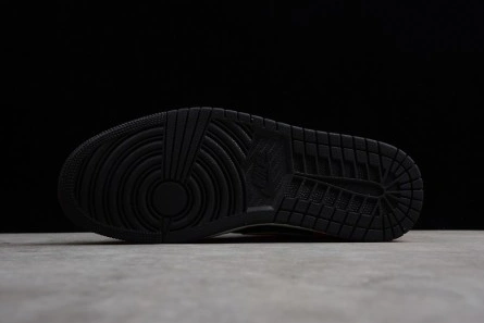 Master copy Breathable 8147 Air Jordan 1 Mid Black Orange 554724-062