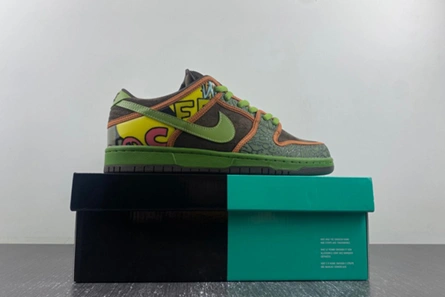 Bright 186 Nike SB Dunk Low De La Soul (2015)  789841-332