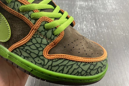 Pricetag-smart Bright 186 Nike SB Dunk Low De La Soul (2015)  789841-332