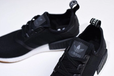 Mirror quality Bright 3669 adidas NMD R1 Black Gum B42200