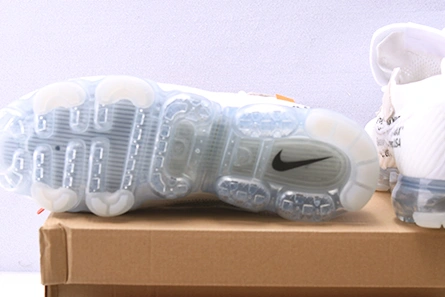 Low-cost Bright 8725 Off-White Nike Air VaporMax 2018 White AA3831-100