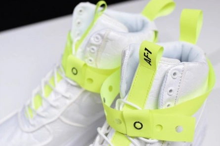Close-to-original Classic 6602 More info Web results Air Force 1 High '07