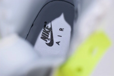 Close-to-original Classic 6602 More info Web results Air Force 1 High '07