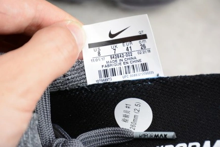 Non-authentic version Classic 7295 Nike Women Air Vapormax Flyknit 2.0 Dark Grey 942843-002