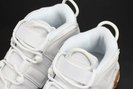 Pricetag-smart Classic 8883 NIKE AIR MORE UPTEMPO 
