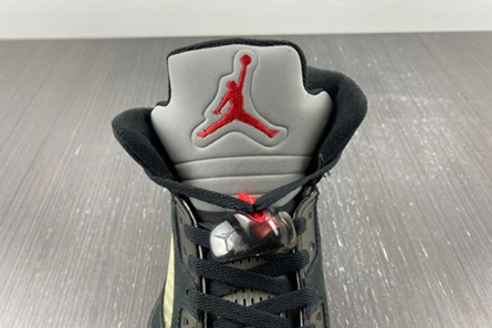 Pricetag-smart Comfortable 1561 Jordan 5 Retro Gore-Tex Off-Noir DR0092-001