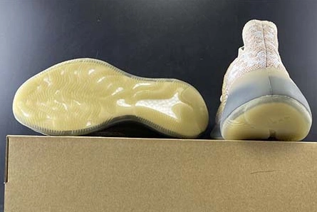 High-tier replica Comfortable 3219 Yeezy Boost 380 “Blue Oat Reflective” FZ1269