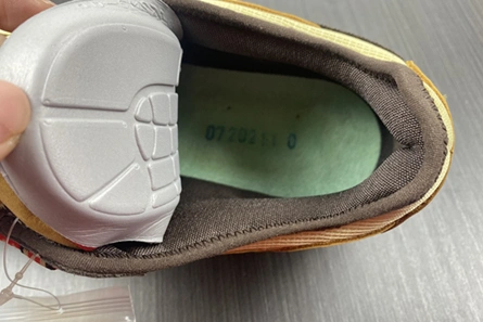1:1 copy Comfortable 3586 Travis Scott x Nike Air Max 1 Colorway Has Surfaced DO9392-701