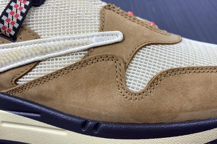 1:1 copy Comfortable 3586 Travis Scott x Nike Air Max 1 Colorway Has Surfaced DO9392-701