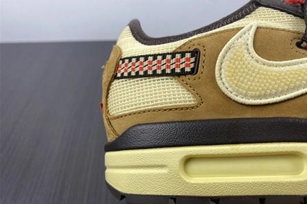 1:1 copy Comfortable 3586 Travis Scott x Nike Air Max 1 Colorway Has Surfaced DO9392-701