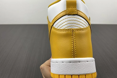 Comfortable 5352 Nike Dunk High Dark Sulfur (W) DD1869-106