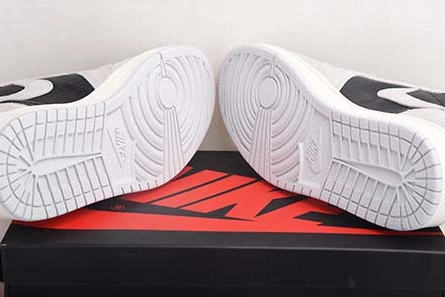 Low-cost Comfortable 595 Air Jordan 1 Retro High OG 'Grey Crimson' - Air Jordan - 555088-018