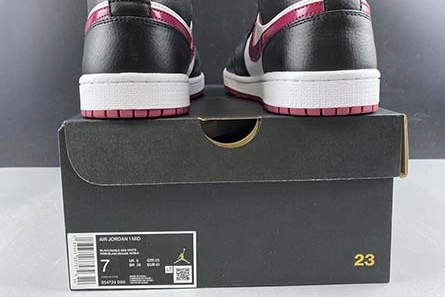 Budget-friendly Comfortable 6748 Jordan 1 Mid 554724-066