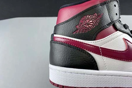 Budget-friendly Comfortable 6748 Jordan 1 Mid 554724-066