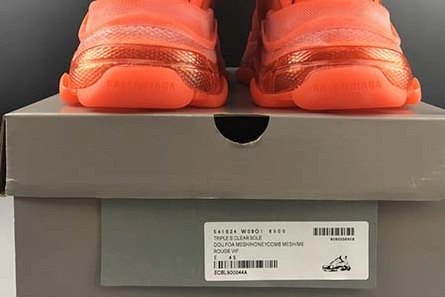 Compact 1385 BALENCIAGE TRIPLE TRAINER ‘RED ‘ 544351 W09O1 6500