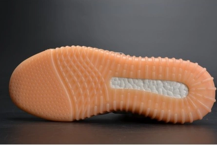 Replica Compact 3646 Adidas Yeezy 750 Boost Light Grey Gum Glow Dark BB1840