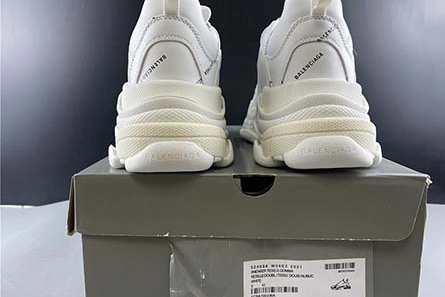 Savvy-priced Compact 8327 BALENCIAGA TRIPLE S TRAINERS WHITE LETTERS 541624 W09O1 8013