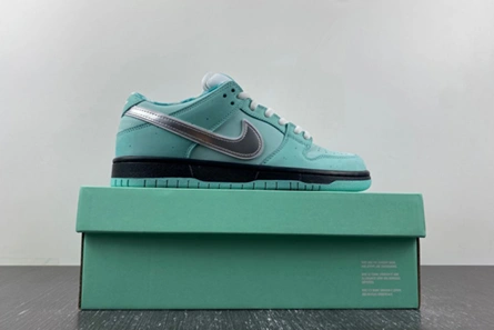 Concepts x TIFFANY CO. x Nike SB Dunk Low BV1310-402 EasyMatch 1059