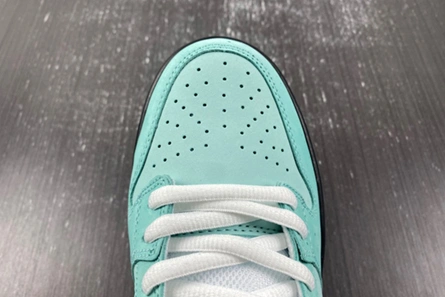 Premium replica Concepts x TIFFANY CO. x Nike SB Dunk Low BV1310-402 EasyMatch 1059