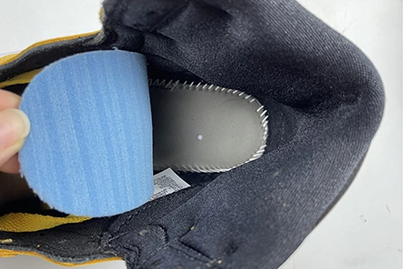 Replica Cozy 7390 Air Jordan 1 High OG “Pollen” 555088-701