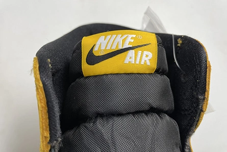 Replica Cozy 7390 Air Jordan 1 High OG “Pollen” 555088-701