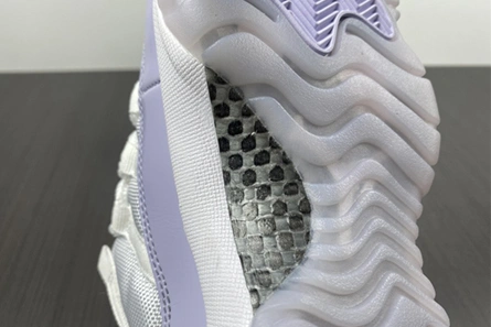 Clone DailyWear 205 Air Jordan 11 Low”WMNS PURE VIOLET AH7860-101