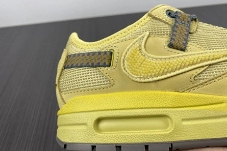 Clone DailyWear 2847 Nike Air Max 1 Travis Scott Cactus Jack Saturn Gold DO9392-700