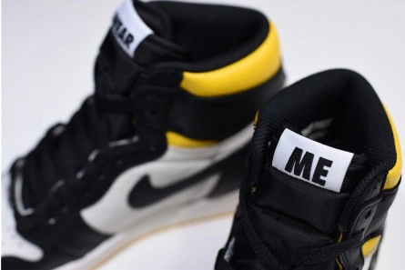 Lookalike DailyWear 3267 Air Jordan 1 No Ls Varsity Maize 861428-107