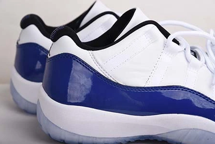 Mirror quality DailyWear 3319 Air Jordan 11 Low WMNS “Concord” AH7860-100