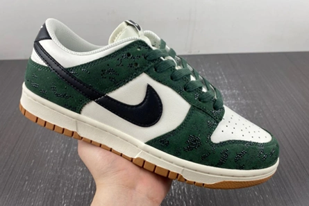 Designer inspired DailyWear 3692 Nike Dunk Low “SKU” FQ8893-397