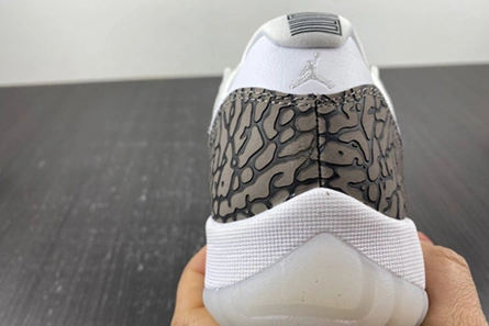 Best-value DailyWear 6020 Air Jordan 11 Low AV2187 140