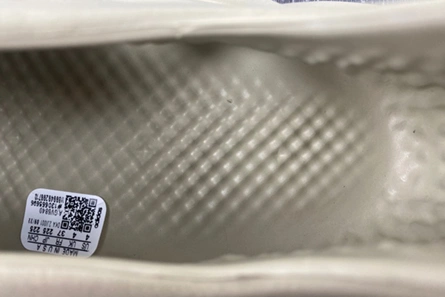 Reproduction DailyWear 8614 adidas Yeezy Foam RNR Stone Salt GV6840