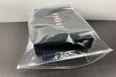 DailyWear 9988 Air Jordan 11 Low "72-10"  AV2187-001