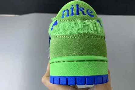 Dead x Nike SB Dunk Low“ Green Bear” CJ5378-300 Sophisticated 1017