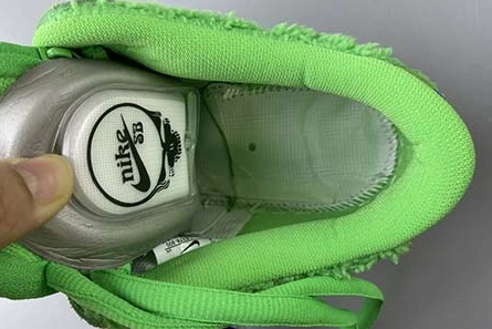 Replica Dead x Nike SB Dunk Low“ Green Bear” CJ5378-300 Sophisticated 1017