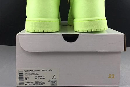 Marked-down Durable 2335 Air Jordan 1 WMNS “Barely Volt” AH7389-700
