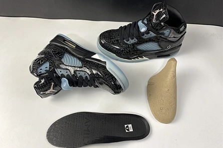 Low-cost Durable 620 Jordan 5 Retro Doernbecher 633068-010