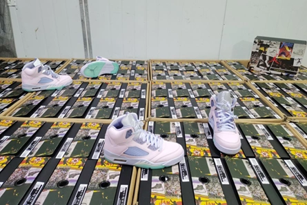 Premium replica Durable 6245 Air Jordan 5 Retro DV0562-600