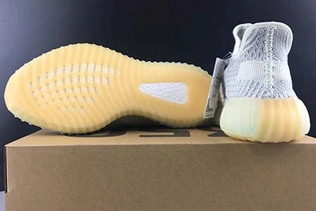 Economical EasyMatch 3679 adidas Yeezy Boost 350 V2 YESHAYA non-reflective FX4348