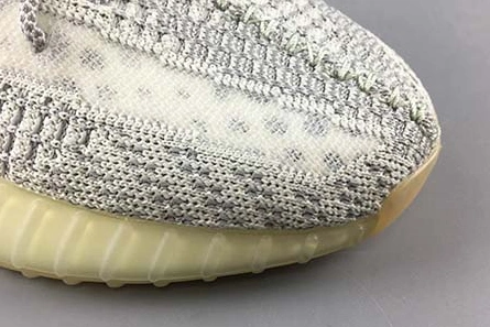 Economical EasyMatch 3679 adidas Yeezy Boost 350 V2 YESHAYA non-reflective FX4348