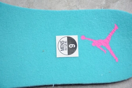Premium replica EasyMatch 6387 Air Jordan 1 Mid South Beach 852542-306