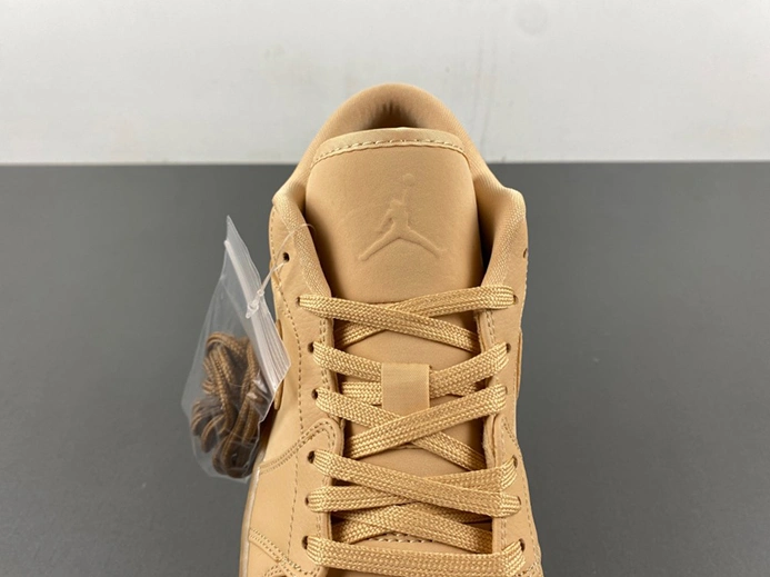Value-driven EasyMatch 695 Jordan 1 Low SE Sand (Women's)  FZ3972-294