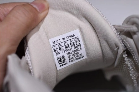 Modestly priced EasyMatch 9095 adidas Yeezy Desert Rat 500 Blush DB2908