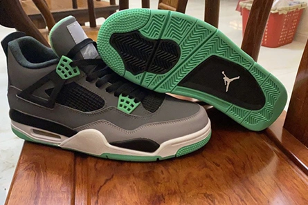 Reproduction EasyMatch 925 Jordan 4 Retro Green Glow  308497-033