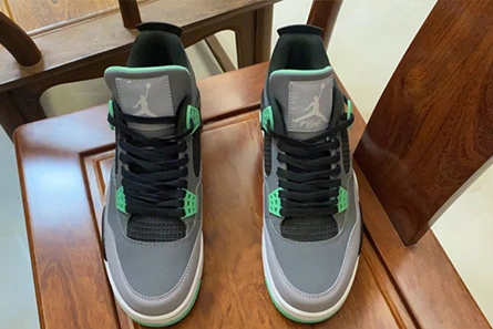 Reproduction EasyMatch 925 Jordan 4 Retro Green Glow  308497-033